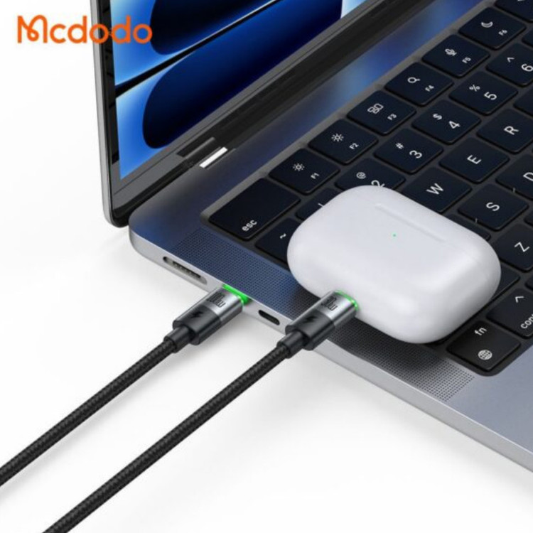کابل تبدیل usb-cبه لایتنینگ /usb-c مک دودو مدل ca-6700 طول 1.5متر