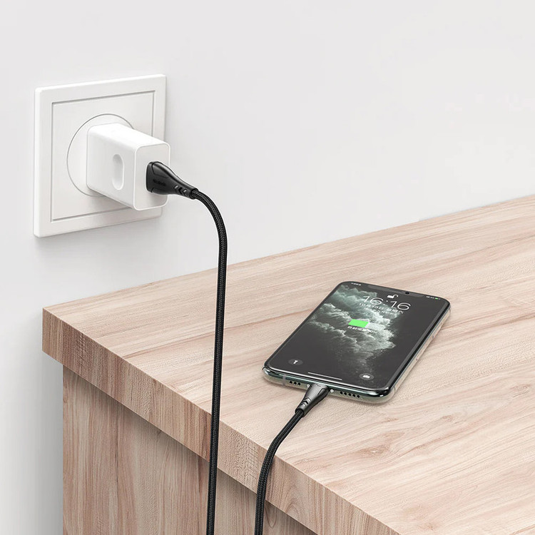 کابل تبدیل USB به لایتنینگ مک دودو مدل CA-7441 طول 1.2 متر