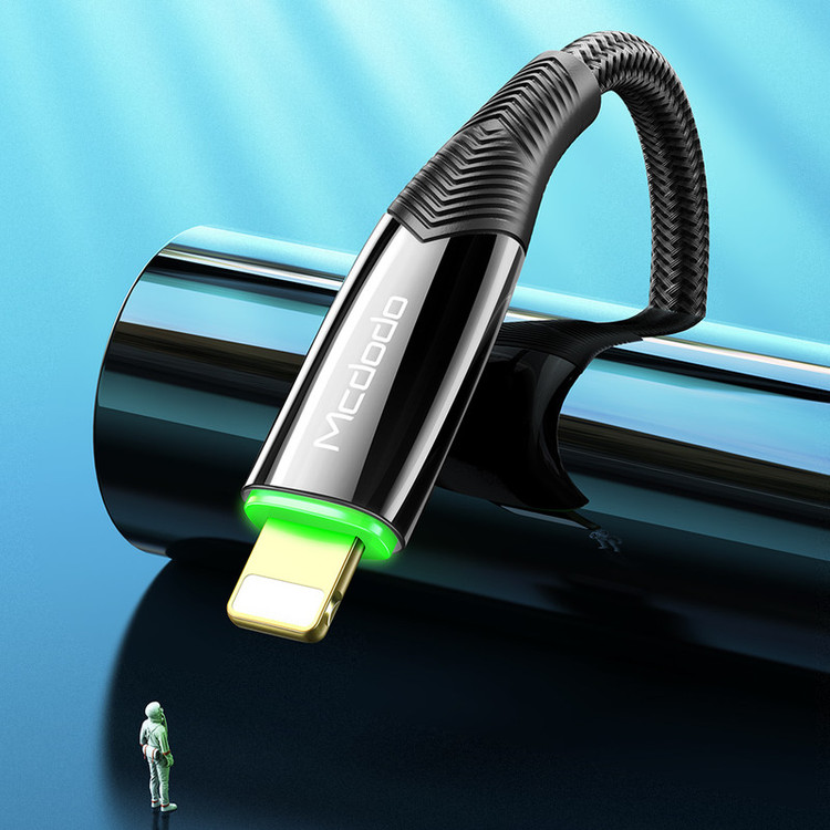 کابل تبدیل USB-C به لایتنینگ مک دودو مدل CA-8563 طول 1.8 متر