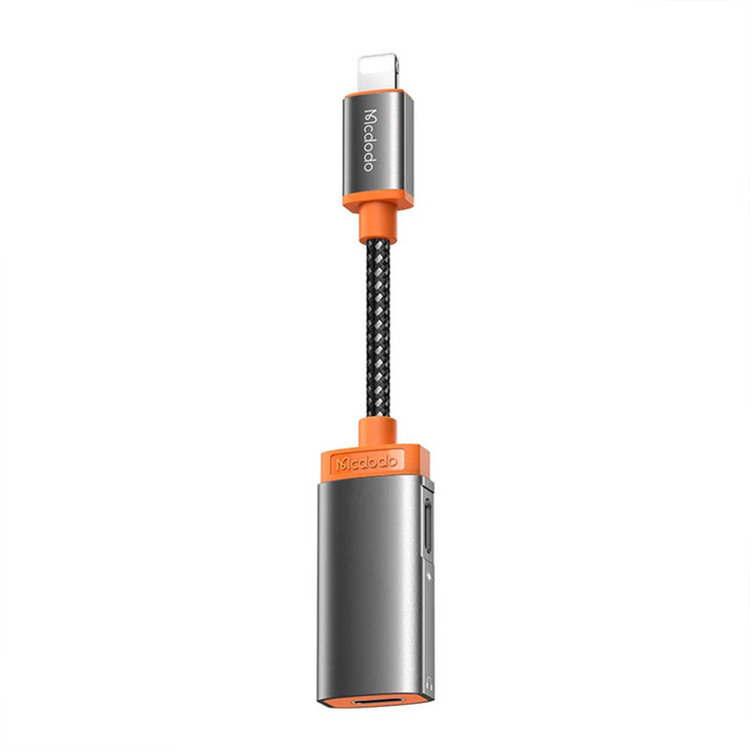 مبدل 1 به 2 لایتنینگ مک دودو مدل CA-0490